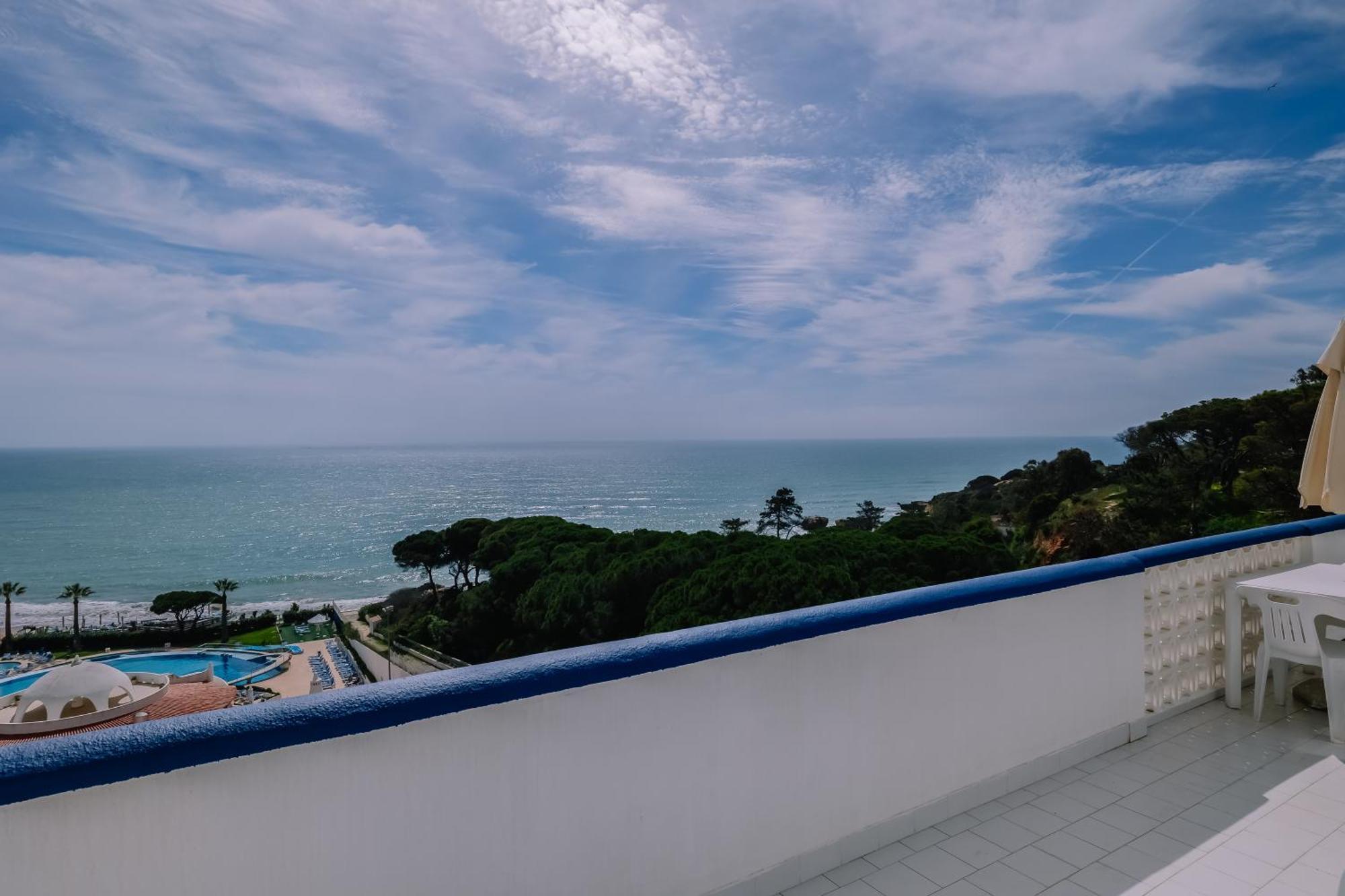 Grand Muthu Oura View Beach Club Aparthotel Albufeira Ngoại thất bức ảnh